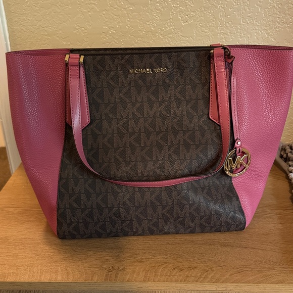 Michael Kors Pink and Brown Tote Bag - Picture 1 of 9